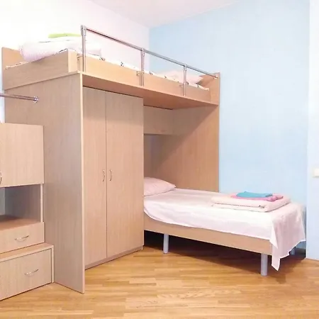Four-room Near Metro Station Victory Square